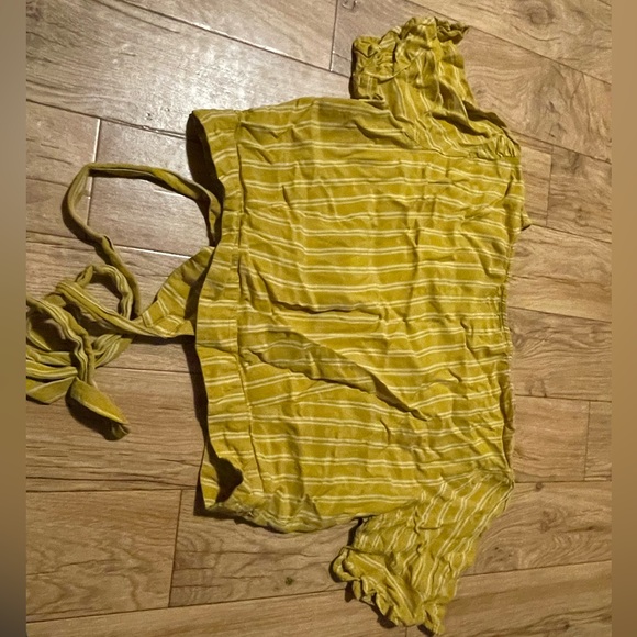 Blue Rain mustard yellow wrap shirt with ruffle short sleeve - Picture 5 of 7